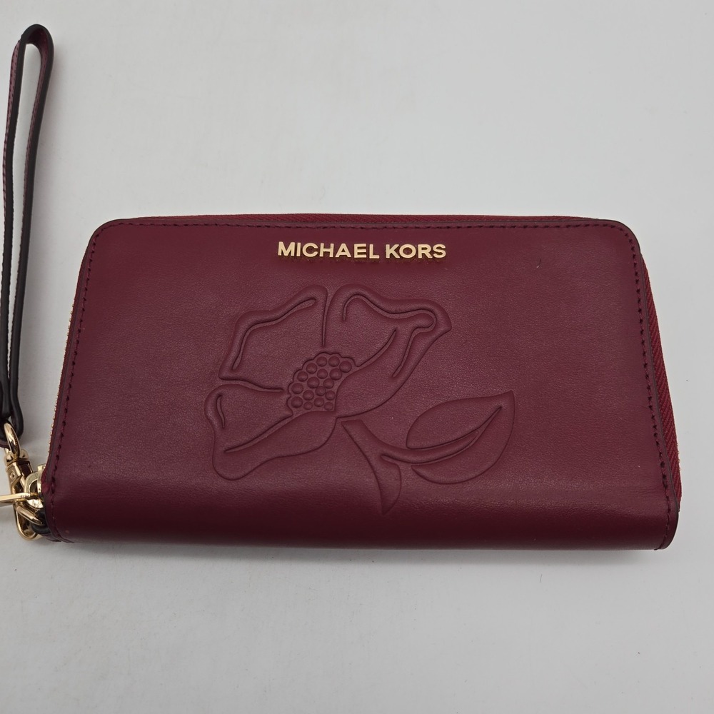 Michael Kors Wallet Card Holder Red Leather Embossed Flower Gold Hardware - Picture 3 of 12